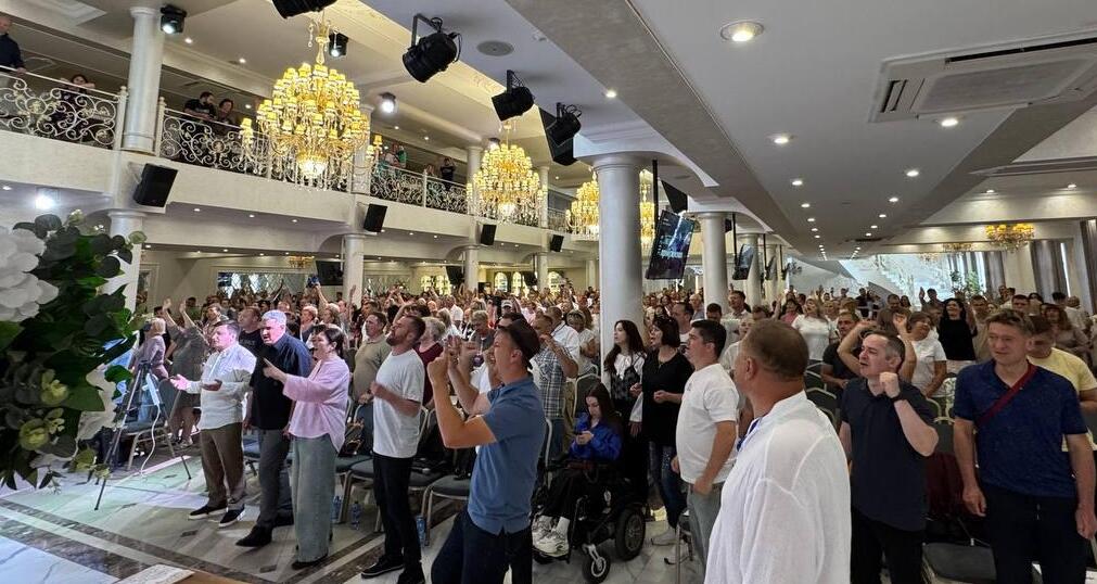 A wave of healings is spreading across Russia